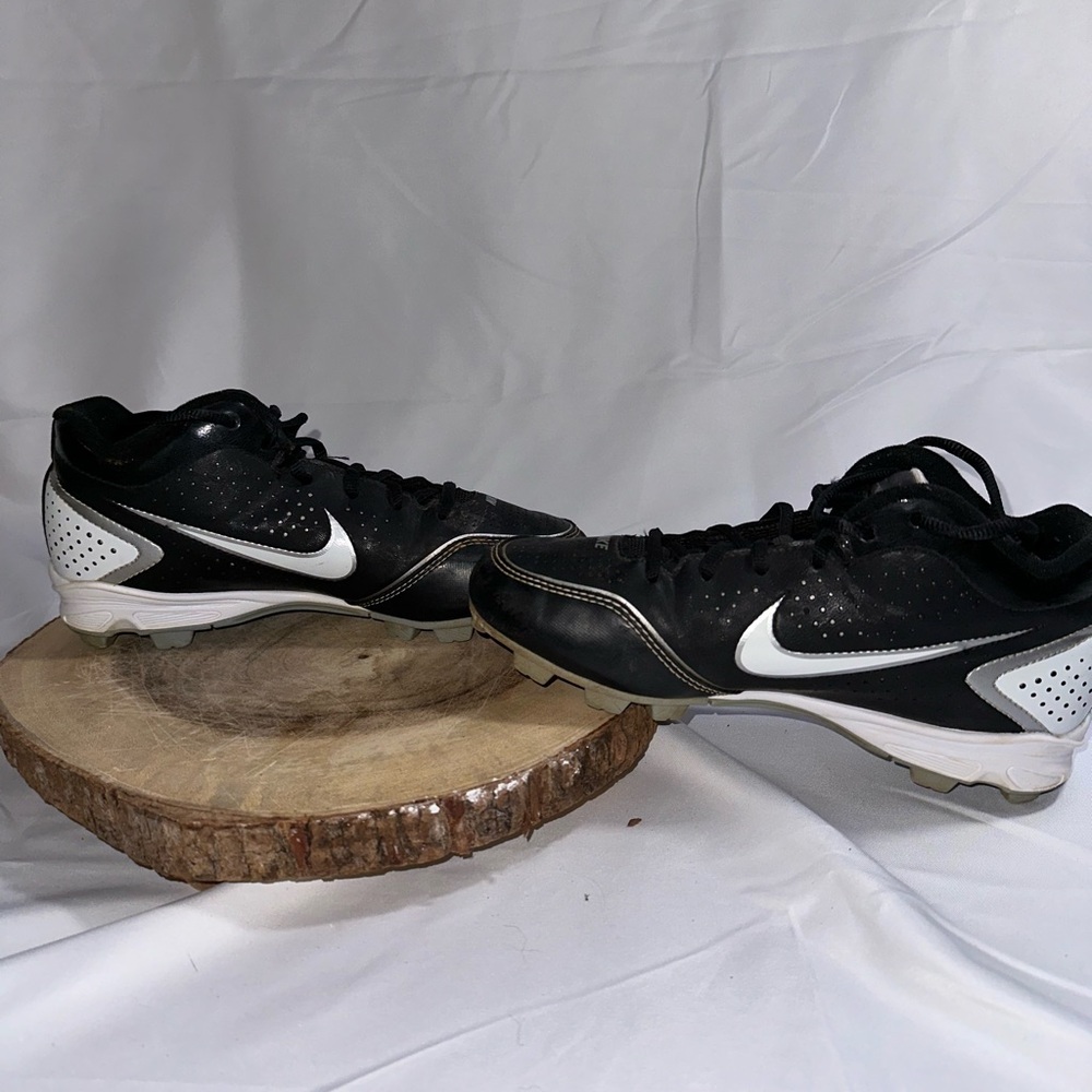 kids NIKE cleats